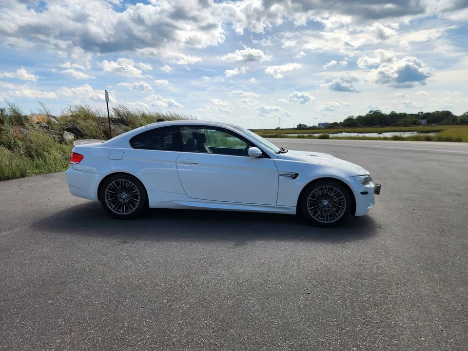 2009 BMW M3 - Image 4 of 9