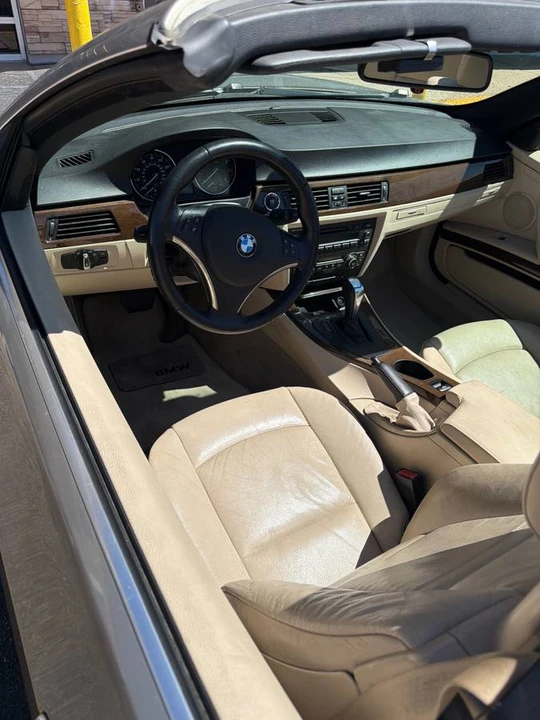 2009 BMW E93 3 Series Convertible - Image 3 of 10