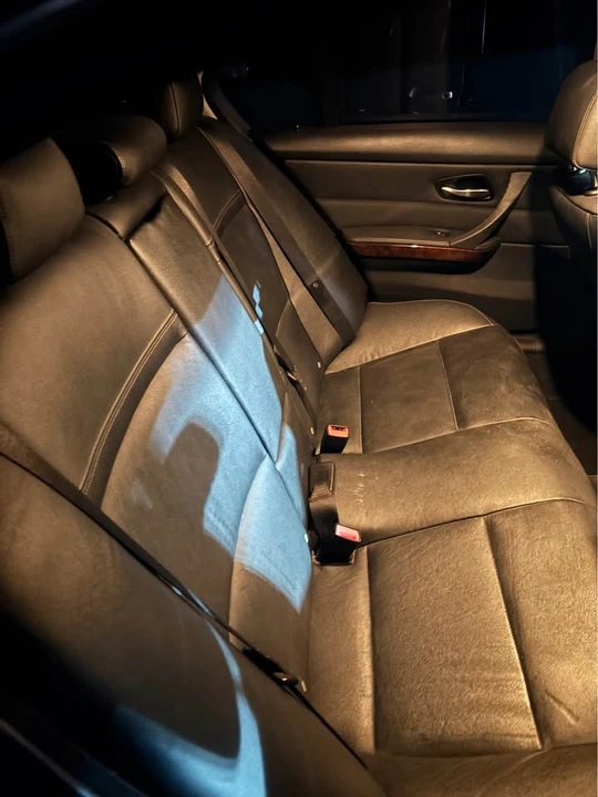 2009 BMW E90 3 Series Sedan - Image 9 of 9