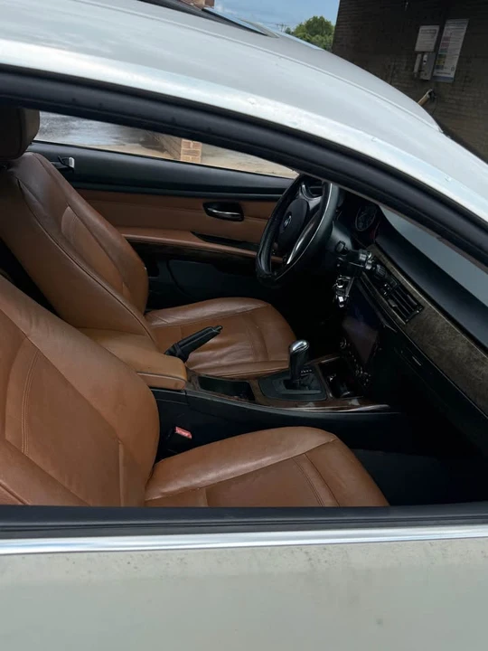 2009 BMW i8 - Image 6 of 10