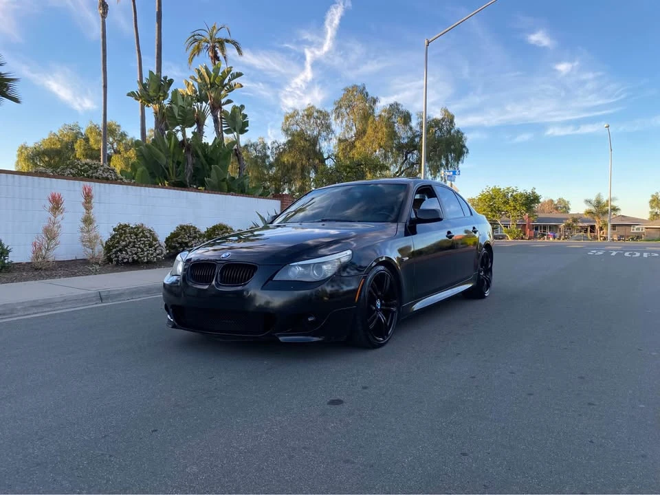 2009 BMW E60 545i & 550i Sedan - Image 9 of 15