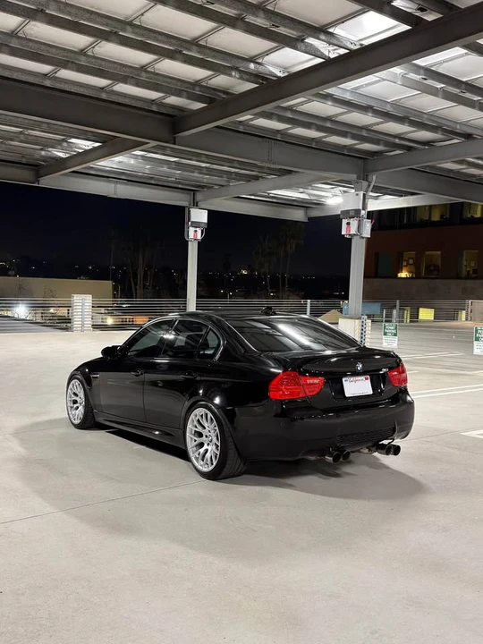 2009 BMW E90 M3 Sedan - Image 3 of 16