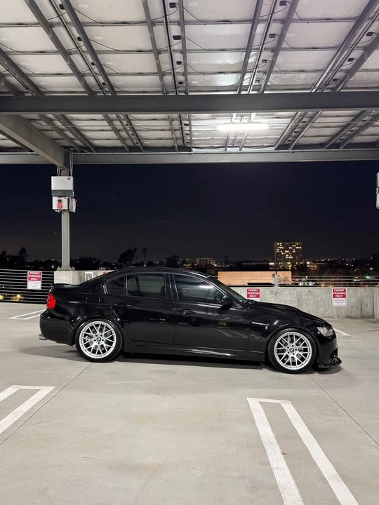 2009 BMW E90 M3 Sedan - Image 6 of 16