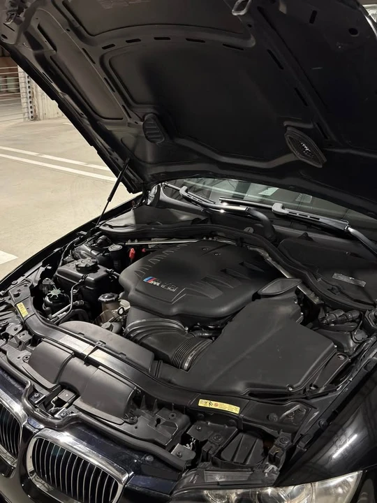 2009 BMW E90 M3 Sedan - Image 12 of 16