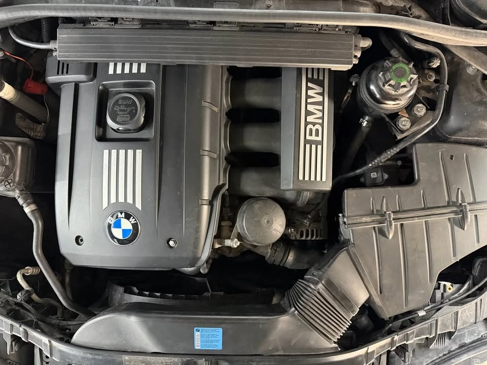 2009 BMW E81/E82/E88 1 Series - Image 17 of 17