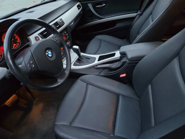 2009 BMW E90 3 Series Sedan - Image 7 of 14