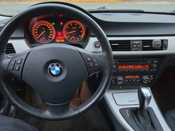 2009 BMW E90 3 Series Sedan - Image 6 of 14