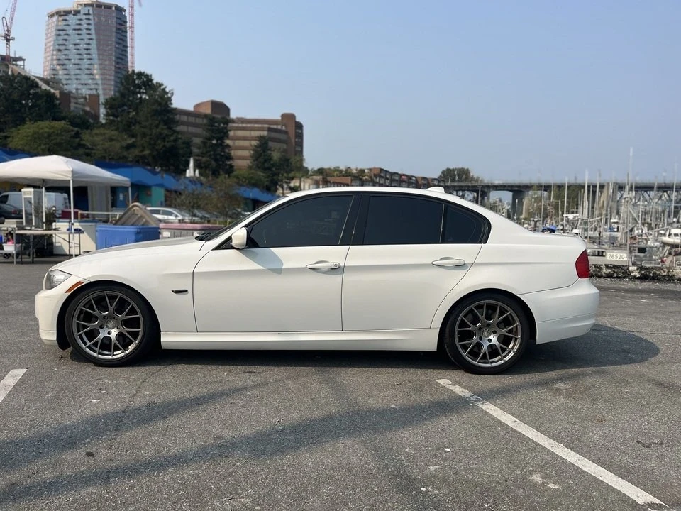 2009 BMW E90 335i Sedan - Image 5 of 7