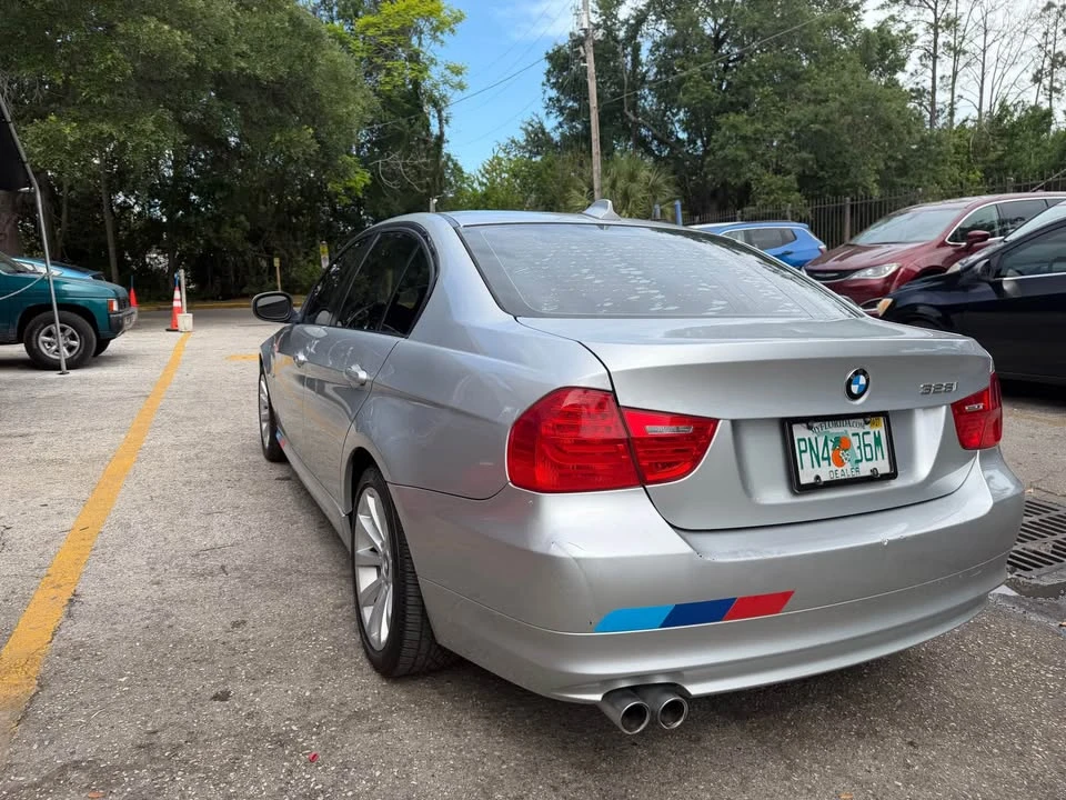 2009 BMW 3 Series - Image 6 of 9