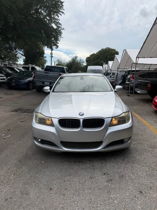 2009 BMW 3 Series - Image 2 of 9