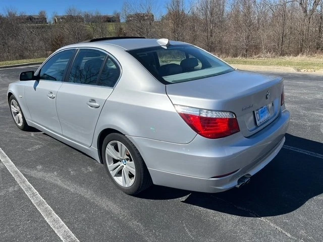 2009 BMW E60 5 Series Sedan - Image 14 of 16