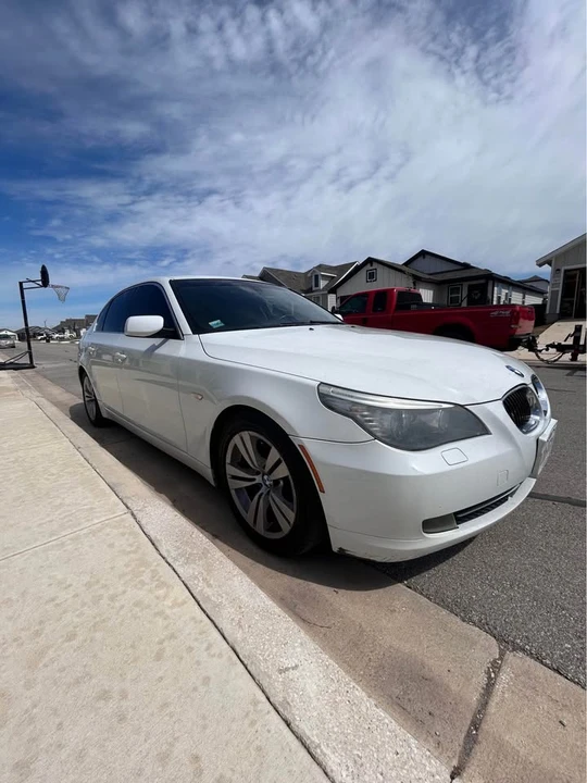 2009 BMW E60 5 Series Sedan - Image 2 of 10