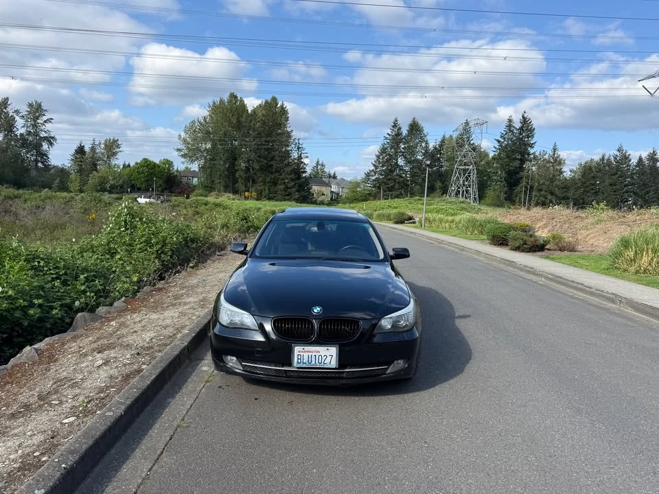2009 BMW E60 5 Series Sedan - Image 3 of 9