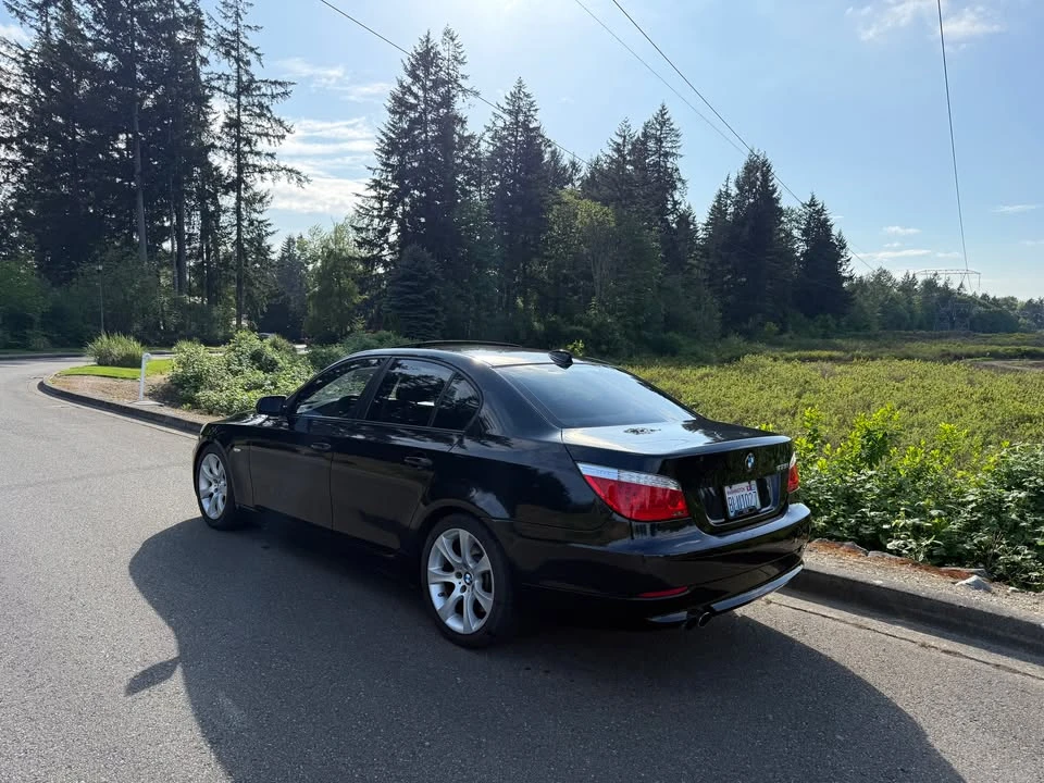 2009 BMW E60 5 Series Sedan - Image 5 of 9