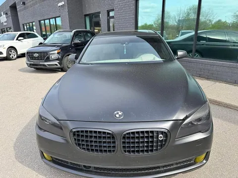 2009 BMW 750i