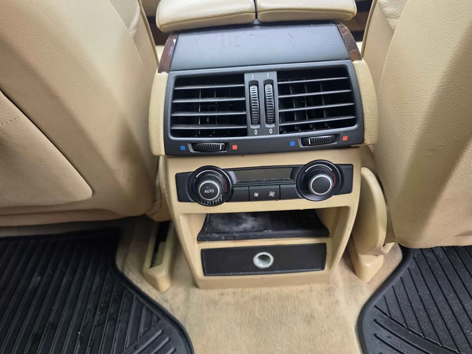 2009 BMW E70 X5 - Image 10 of 17