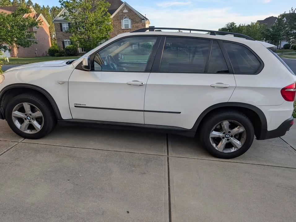 2009 BMW E70 X5 - Image 2 of 5