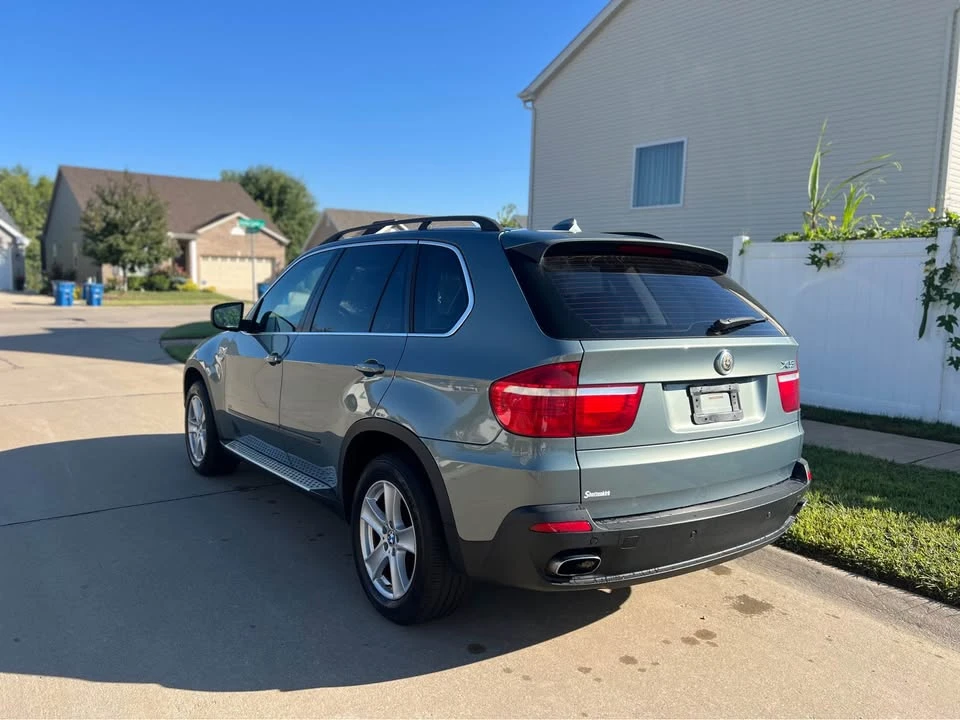 2009 BMW E70 X5 4.8i & xDrive50i - Image 2 of 6
