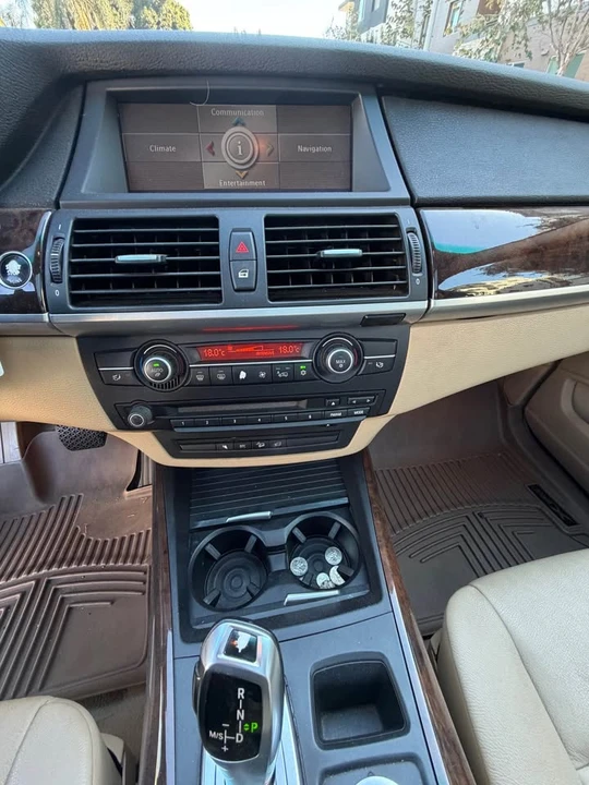 2009 BMW E70 X5 - Image 17 of 19