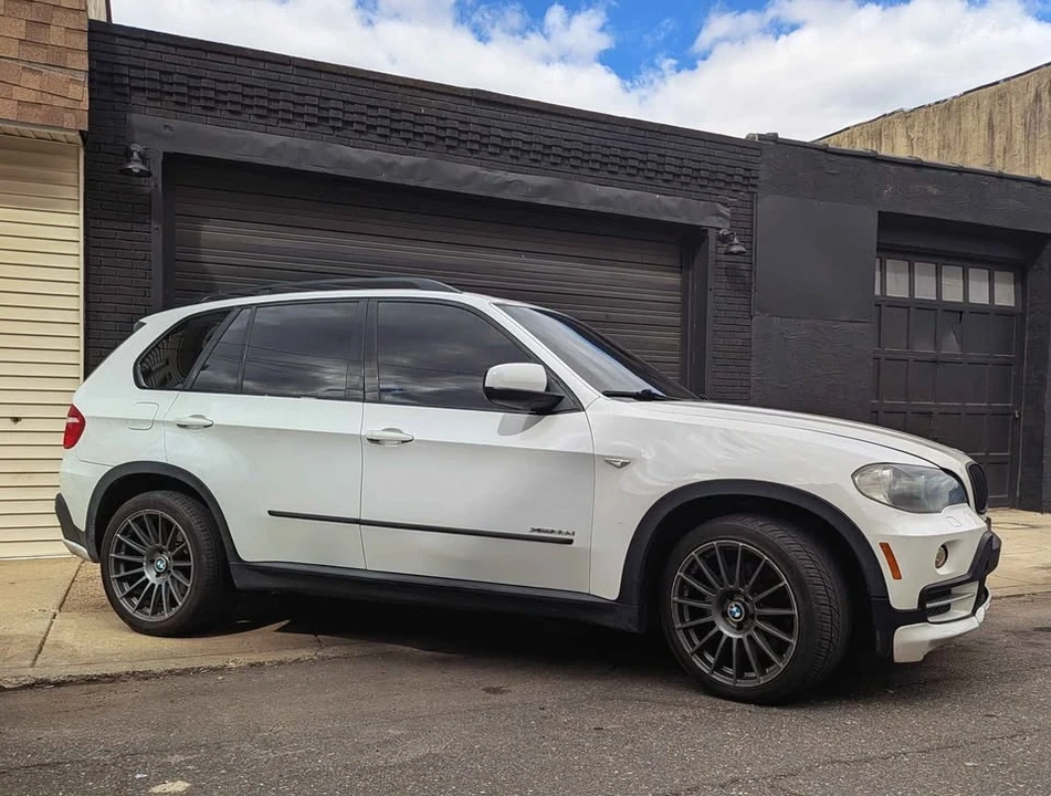 2009 BMW E70 X5 - Image 2 of 20