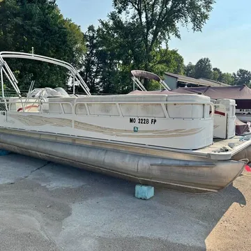 2009 Bentley 243 Cruze Pontoon