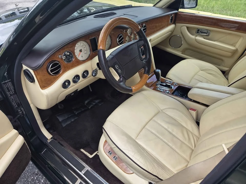 2009 Bentley Arnage Final Series - Image 9 of 16