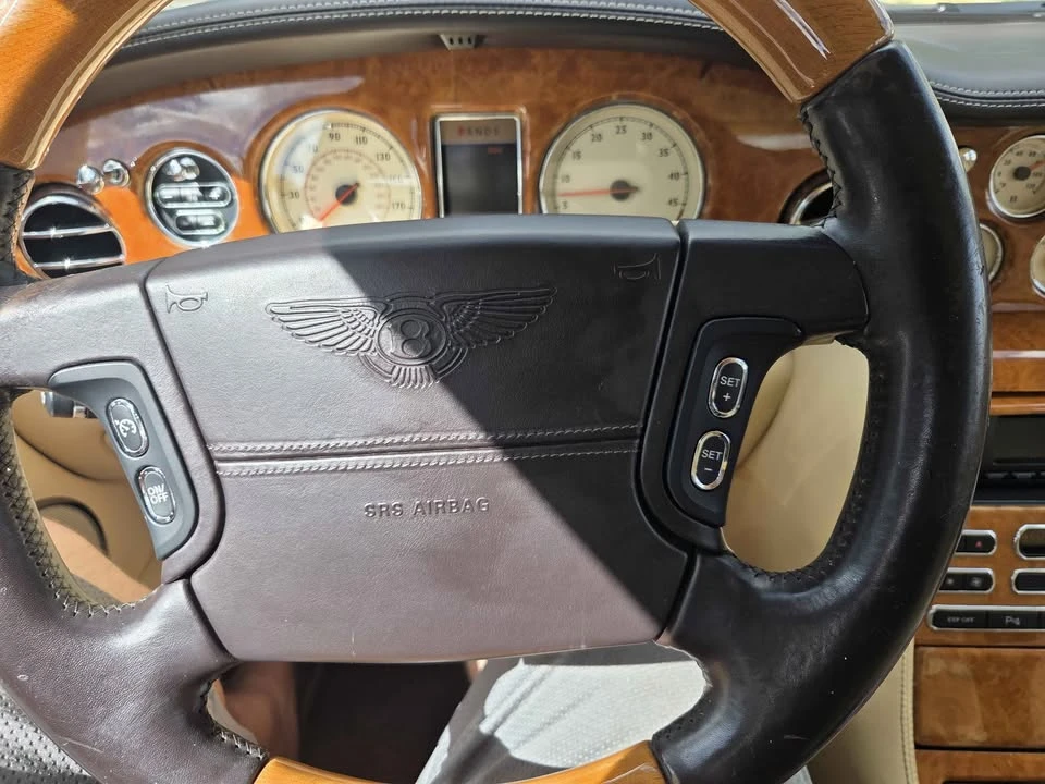 2009 Bentley Arnage Final Series - Image 13 of 16