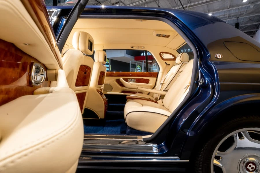 2009 Bentley Arnage R & RL - Image 26 of 31