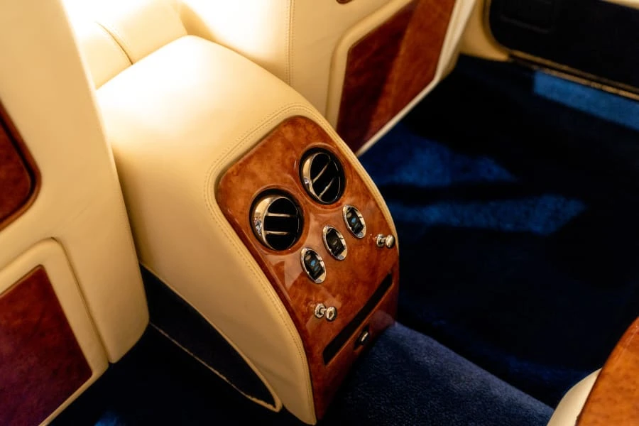 2009 Bentley Arnage R & RL - Image 30 of 31