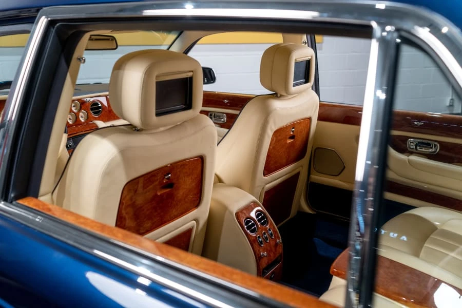 2009 Bentley Arnage R & RL - Image 25 of 31