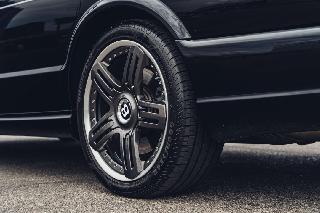 2009 Bentley Arnage Final Series - Image 24 of 31