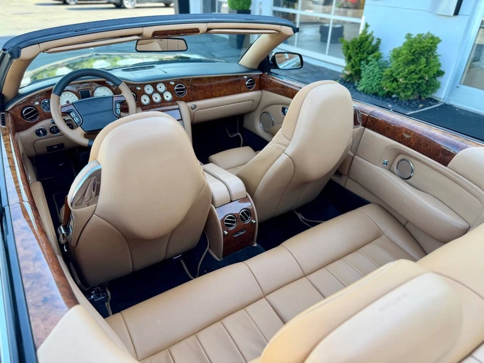 2009 Bentley - Image 28 of 31