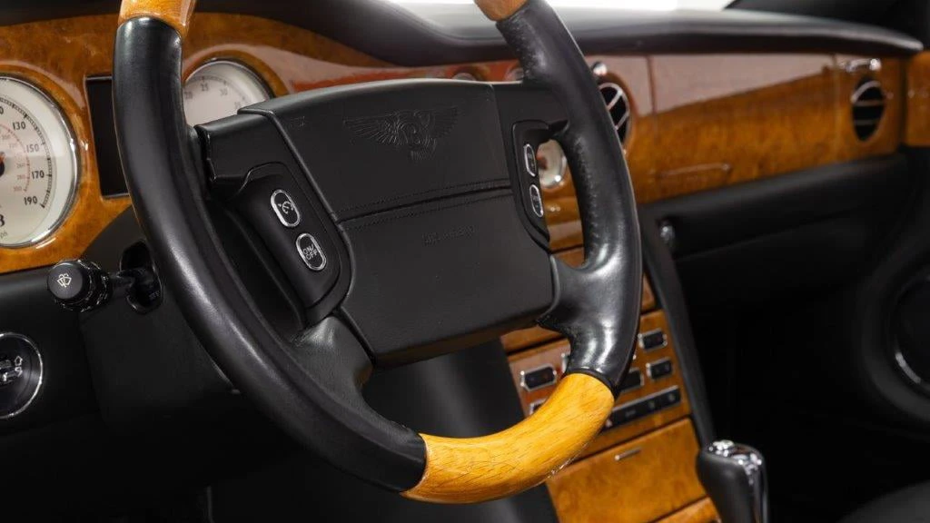 2009 Bentley Azure 2nd Gen - Image 17 of 31