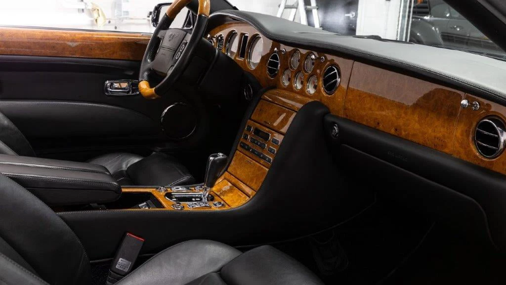 2009 Bentley Azure 2nd Gen - Image 19 of 31