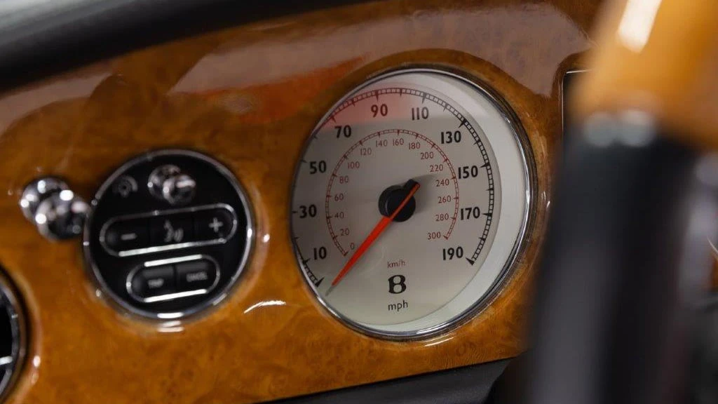2009 Bentley Azure 2nd Gen - Image 25 of 31
