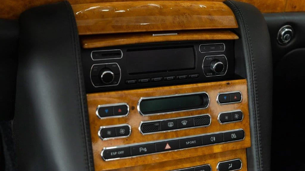 2009 Bentley Azure 2nd Gen - Image 29 of 31