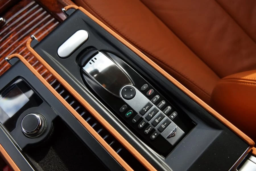2009 Bentley Azure 2nd Gen - Image 6 of 10