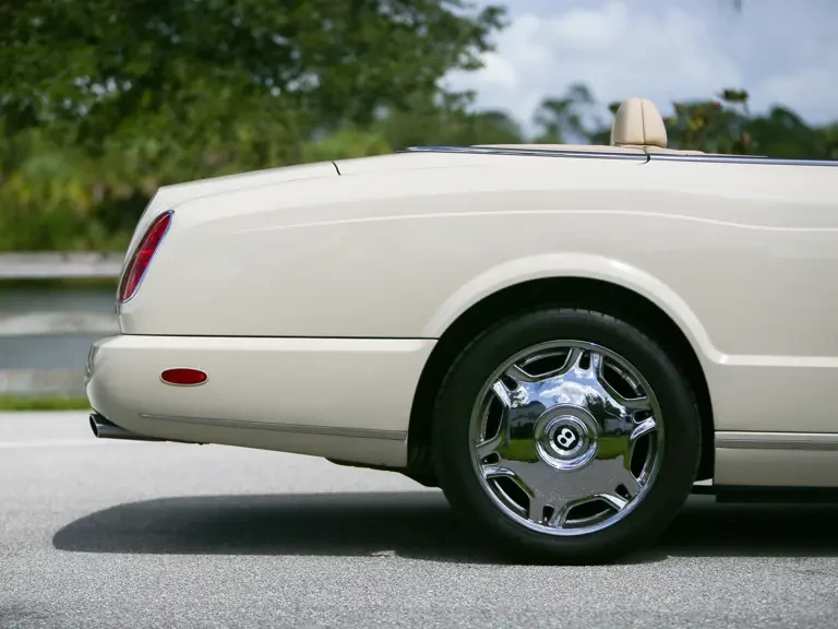 2009 Bentley Azure 2nd Gen - Image 23 of 31