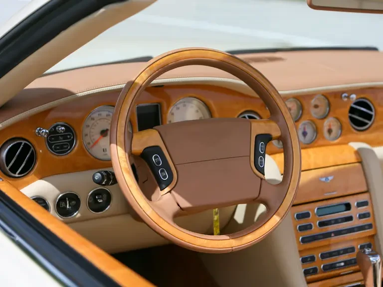 2009 Bentley Azure 2nd Gen - Image 11 of 31