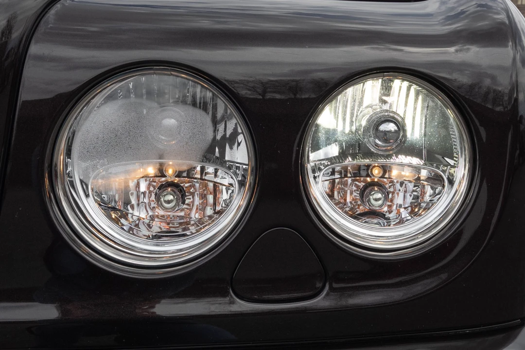 2009 Bentley Azure 2nd Gen - Image 18 of 31
