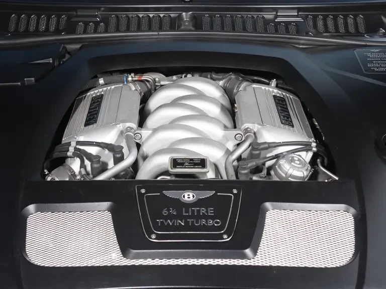 2009 Bentley Azure 2nd Gen - Image 4 of 31
