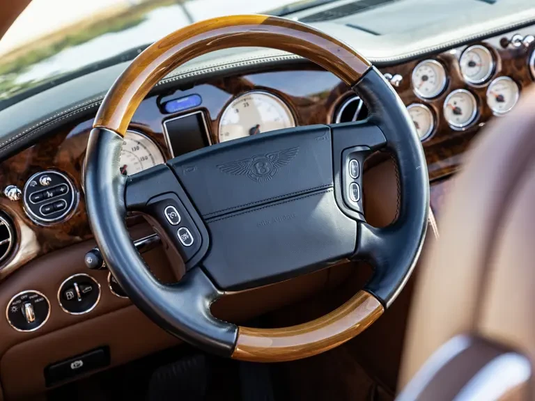 2009 Bentley Azure 2nd Gen - Image 11 of 31