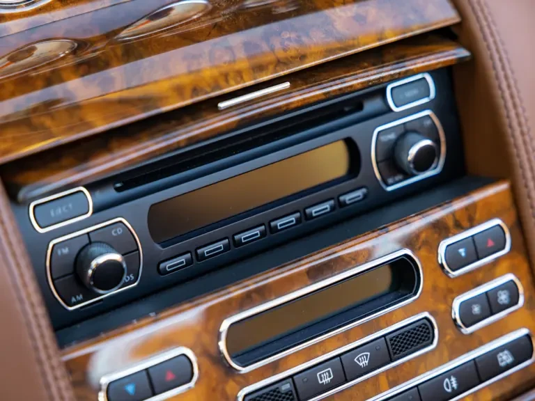 2009 Bentley Azure 2nd Gen - Image 22 of 31