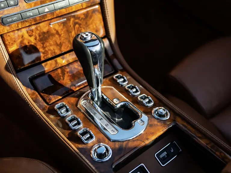 2009 Bentley Azure 2nd Gen - Image 17 of 31