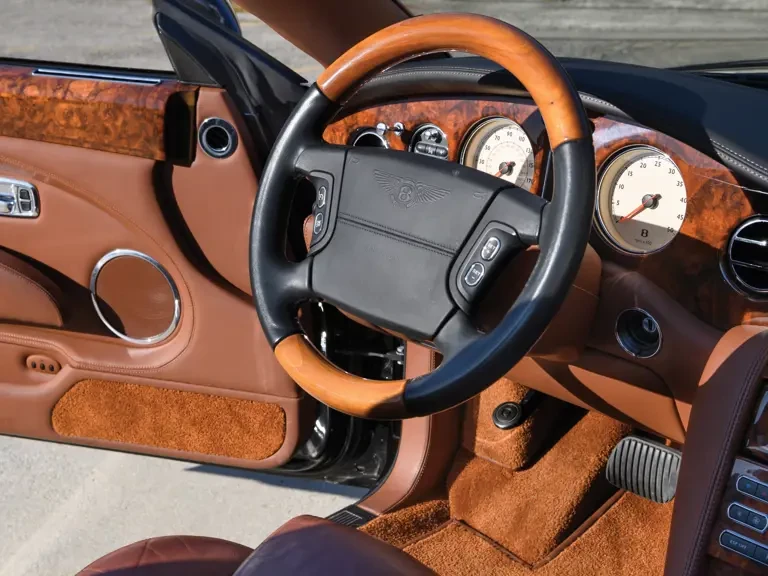 2009 Bentley Azure 2nd Gen - Image 10 of 31