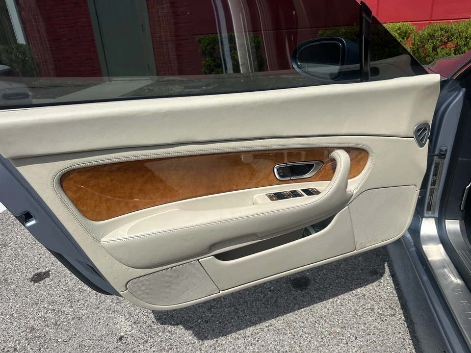 2009 Bentley Continental Flying Spur - Image 23 of 31