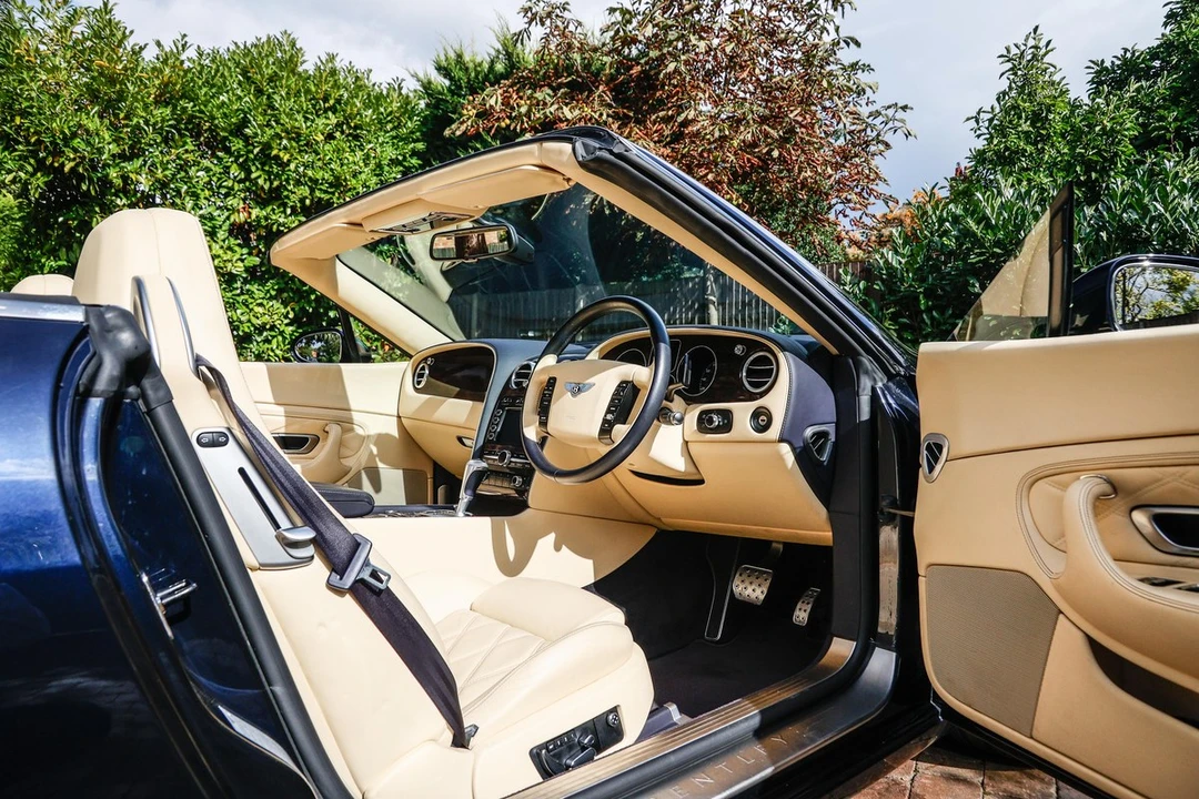 2009 Bentley Continental GTC - Image 14 of 30