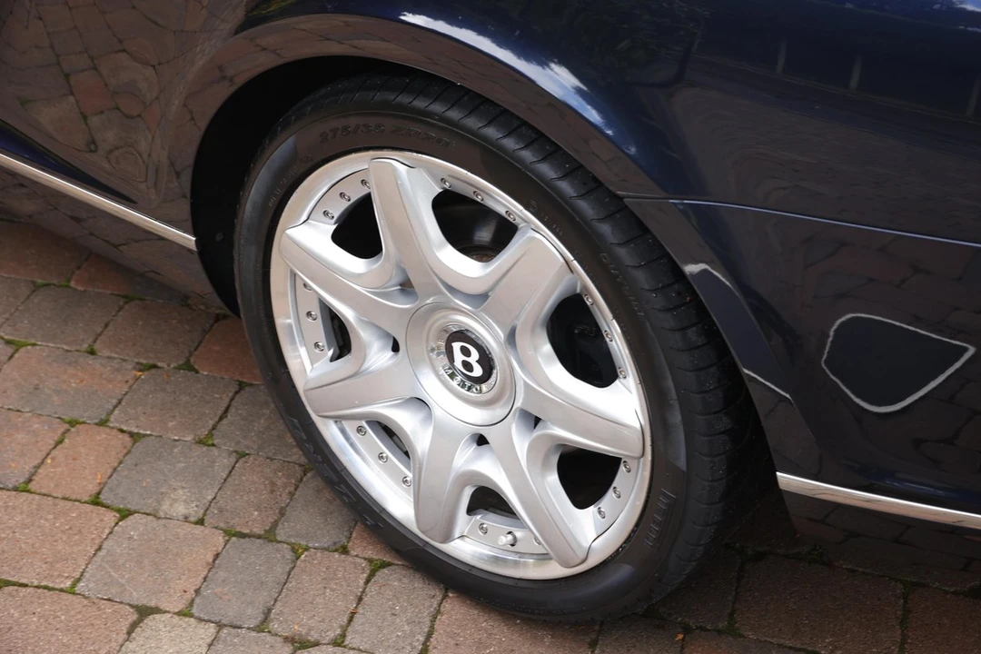 2009 Bentley Continental GTC - Image 12 of 30