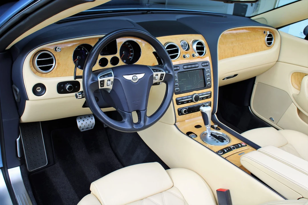 2009 Bentley Continental GTC - Image 20 of 31