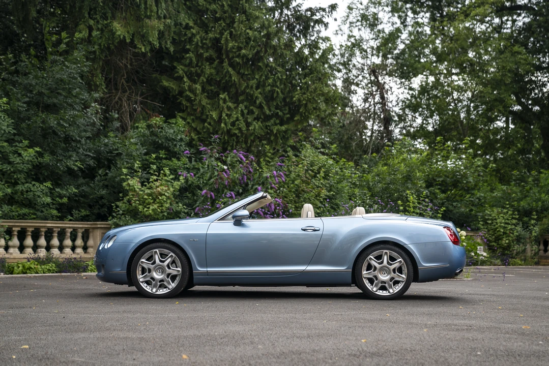 2009 Bentley Continental GTC - Image 12 of 31